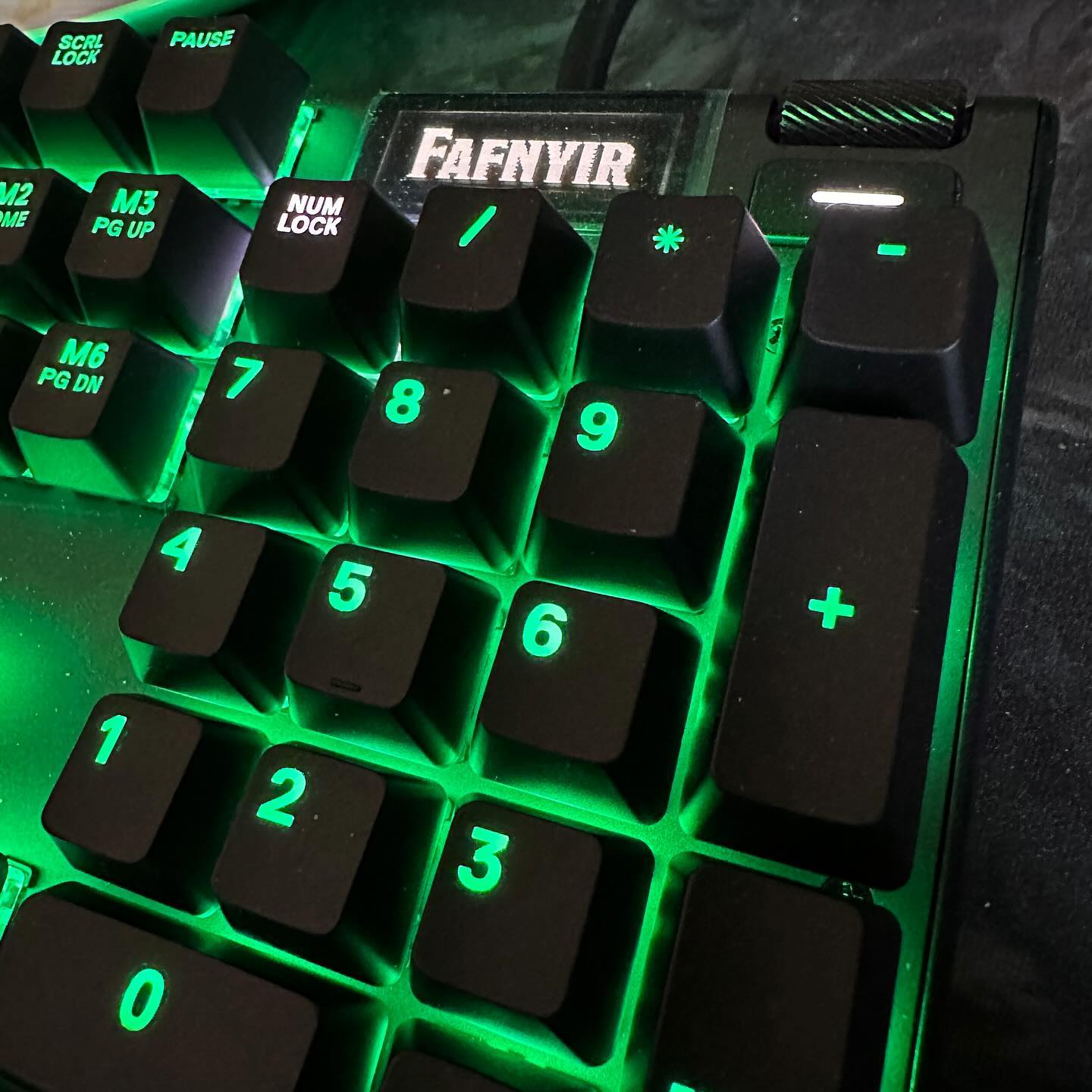 Oh how I’ve missed my ten keys! @steelseries Apex Pro takes care of that problem.